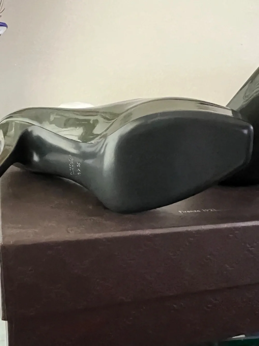 Brand new Gucci platform pumps